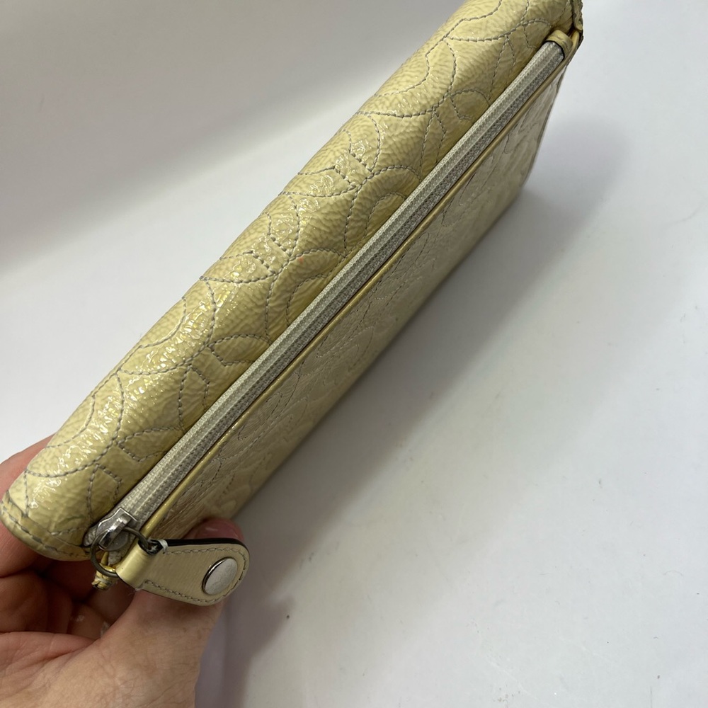 Coach Cream Embossed Wallet - Picture 3 of 10